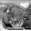 L3 35 Bundesarchiv Bild 101I-203-1691-21, Albanien, deutsche Soldaten, italienischer Panzer (8)